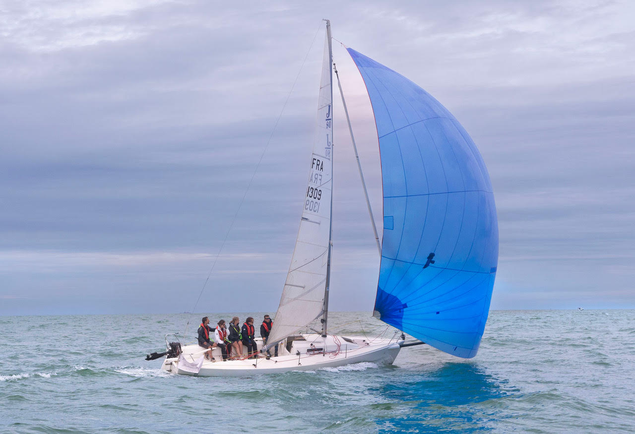 J80 à partir de 14 ans J80 à partir de 14 ans